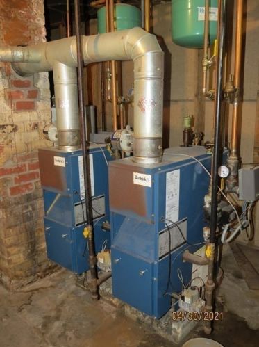 216 Dartmouth St, New Bedford MA 02740-3104 exterior