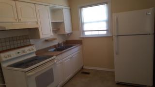 2421 Lindbergh Dr, Louisville KY  40208-1045 exterior