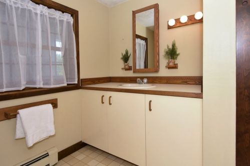 11 Clifford Rd, Southborough MA 01772-1502 exterior