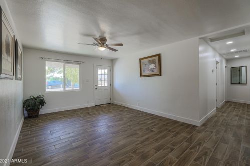 837 El Caminito Dr, Phoenix AZ 85051-9114 exterior