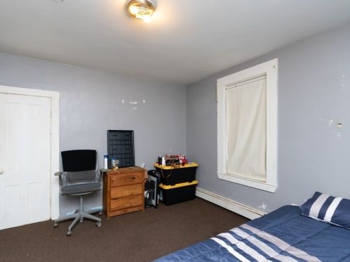 27 Barry St, Quincy MA 02169-1603 exterior