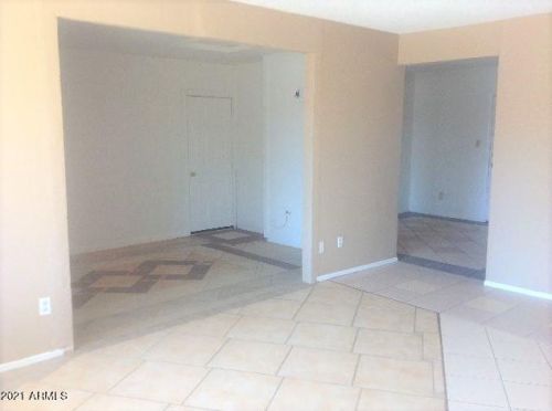 2008 Atlanta Ave, Phoenix AZ  85041-3006 exterior