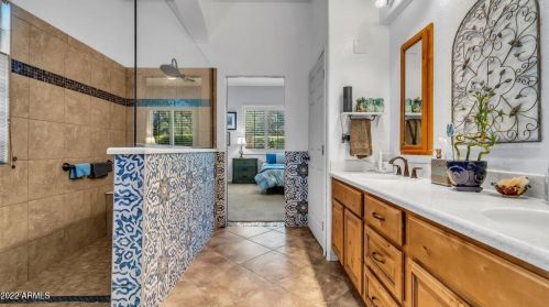 3017 Eagle Claw Dr, Phoenix AZ 85086-2113 exterior