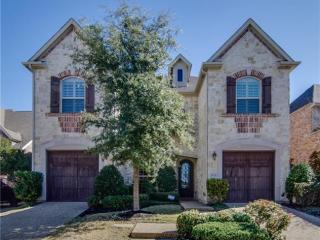 2712 Enid Dr, Plano TX  75093-1909 exterior