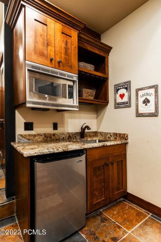 1412 Empire Ave, Park City UT 84060 exterior