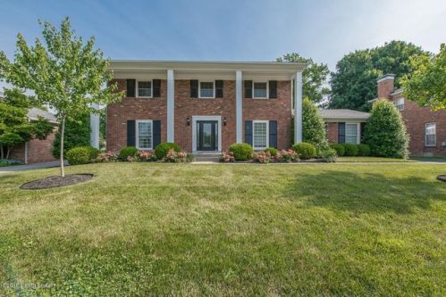 8703 Nottingham Pkwy, Louisville KY  40222-5539 exterior