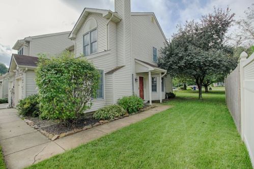 16 Barry Dr, West Deptford NJ  08051-1170 exterior