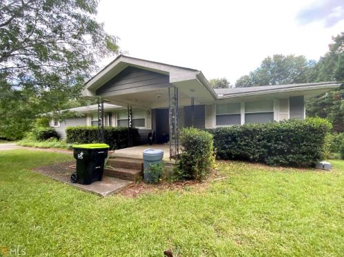 2411 Hi Roc Rd, Conyers, GA 30012-2541