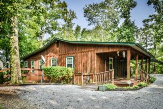 574 Lick Creek Ln, La Follette, TN 37766-6392