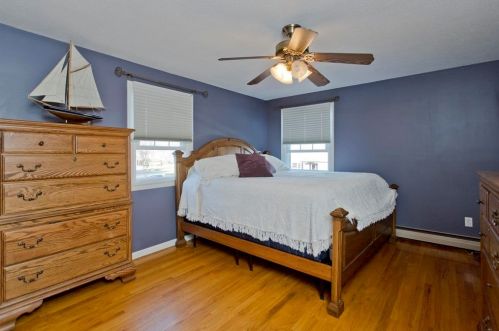 85 Chestnut Ln, Agawam MA 01001-3509 exterior