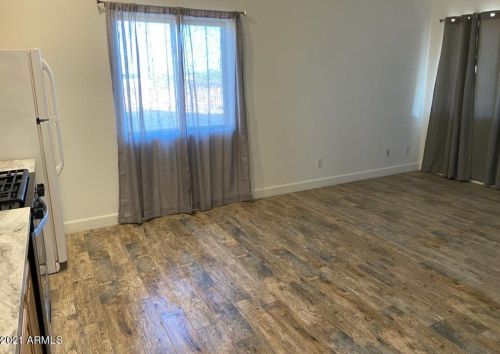 35205 3rd Ave, Phoenix AZ 85027-5908 exterior