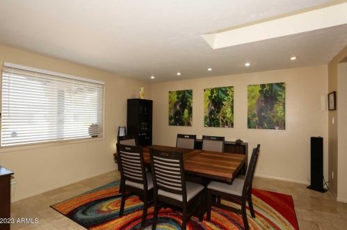 2611 Cheryl Dr, Phoenix AZ  85028-4319 exterior