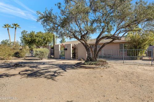 2635 20th Ave, Phoenix, AZ 85009-1936