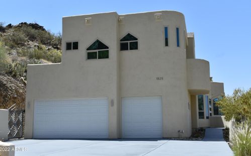 1825 Cinnabar Ave, Phoenix AZ  85020-1916 exterior