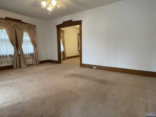 188 Laurel Ave, Kearny NJ  07032-2920 exterior