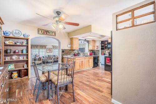 414 Behrend Dr, Phoenix AZ 85050-3992 exterior