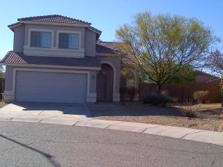 6521 Prickly Pear Trl, Phoenix AZ  85083-1032 exterior