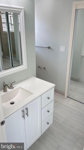 109 Carriage Hill Ct, Columbus NJ  08022-1067 exterior