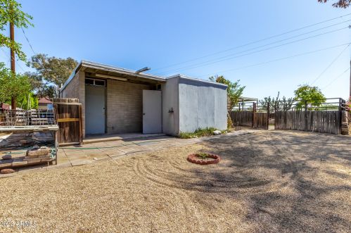 4400 15th Ave, Phoenix AZ 85015-4755 exterior