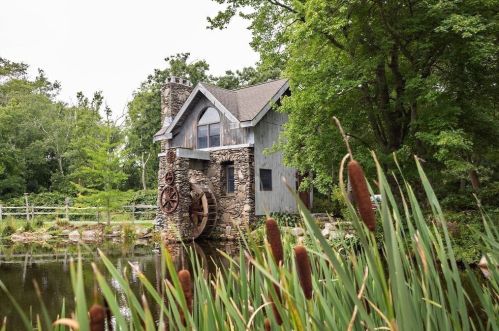 17 Guide Board Rd, Plymouth MA 02360 exterior