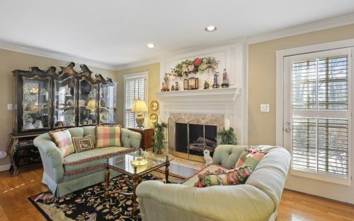 1266 Mile Post Dr, Atlanta GA 30338-4710 exterior