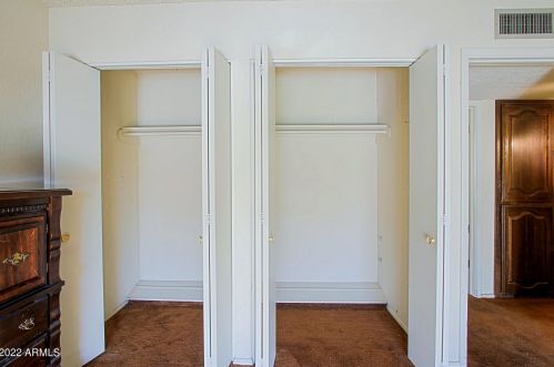 1945 Campo Bello Dr, Phoenix AZ 85032-2051 exterior