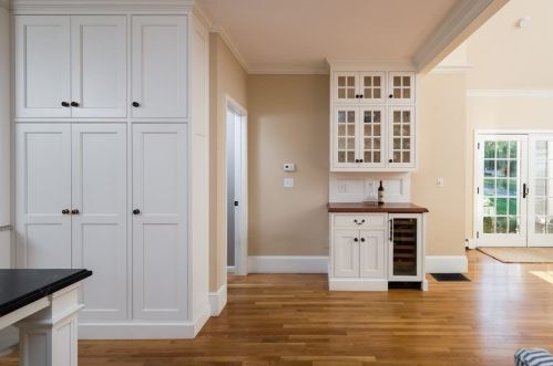 33 Franklin Rodgers Rd, Hingham MA 02043-2665 exterior