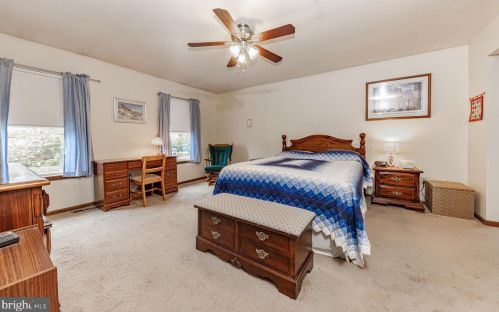 34 Pelham Dr, West Deptford NJ 08051-1736 exterior