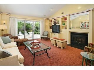 405 Dedham St, Newton MA  02459-3300 exterior