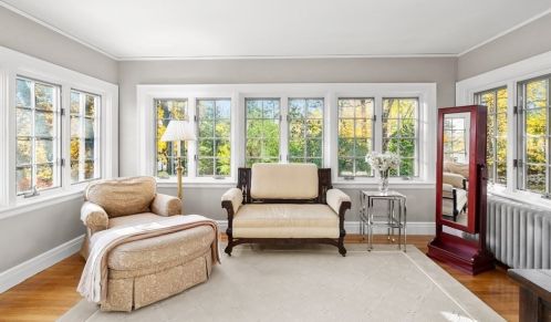 48 Cary Ave, Milton MA 02186-4222 exterior