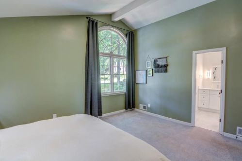 2420 Leisure Lake Dr, Atlanta GA  30338-5319 exterior