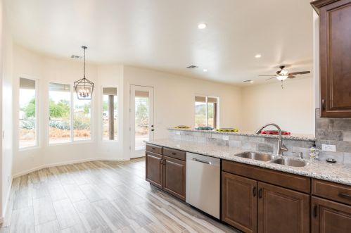 40532 3rd Ave, Phoenix AZ 85086-7203 exterior