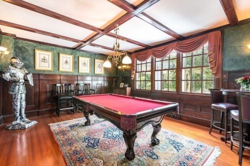 15 Mansion Dr, Topsfield MA 01983-1109 exterior