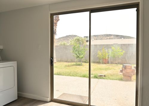 1601 Eugie Ave, Phoenix AZ  85029-1719 exterior