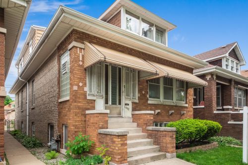 1409 Ridgeland Ave, Forest View, IL 60402-1148