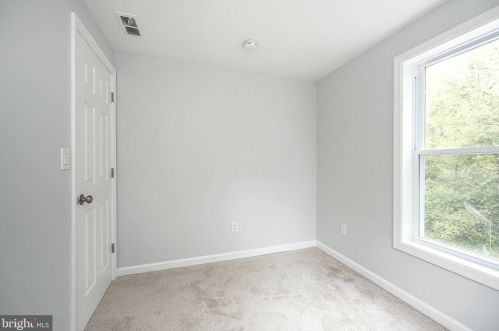 202 7th St, West Deptford NJ  08086-3125 exterior