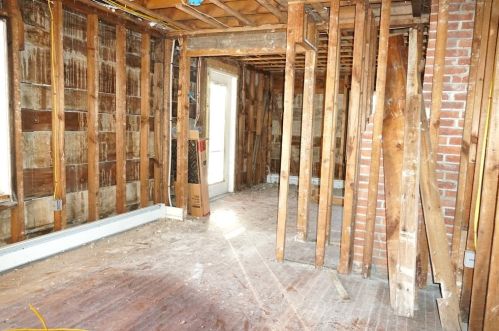 325 Ctr St, West Bridgewater MA 02379-1624 exterior