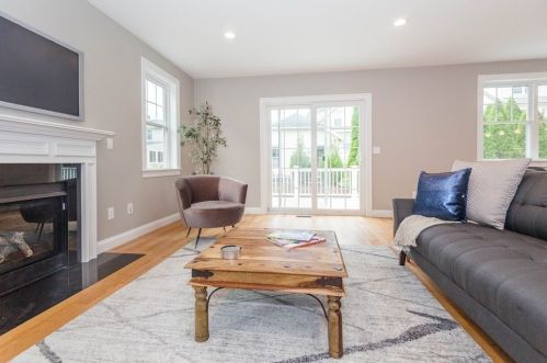 27 Avola St, Arlington MA  02476-7003 exterior