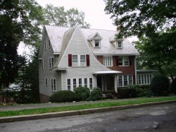 143 Windsor Rd, Newton, MA 02468-1119