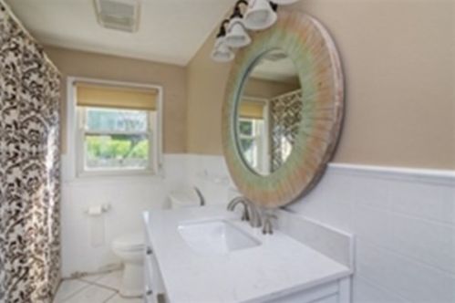 94 Great Hl Dr, Weymouth MA 02189 exterior