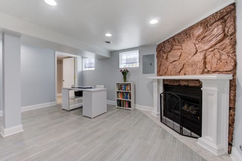 3618 Oak Park Ave, Forest View IL 60402-3865 exterior