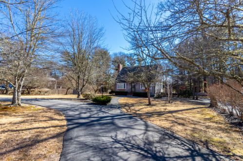 3 Dinahs Way, Wareham MA 02571-1463 exterior