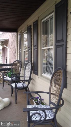 61 Barber Ave, West Deptford NJ 08096-2832 exterior