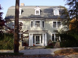 11 Devon Rd, Newton, MA 02459-1647