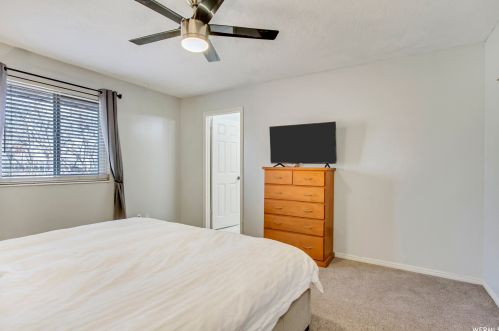 2371 High Mountain Dr, Sandy UT 84092-5506 exterior