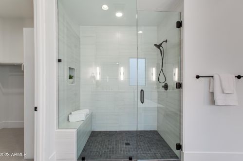 4007 34th St, Phoenix AZ  85040-1820 exterior