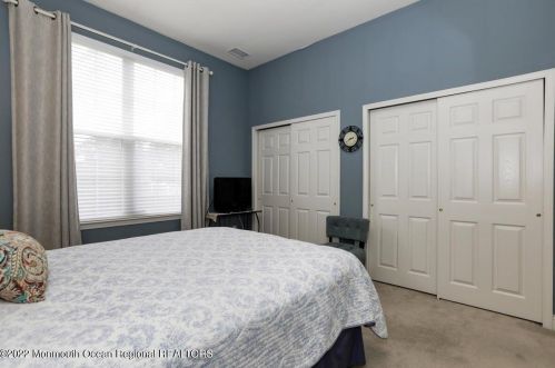 15 Carlisle Dr, Jackson Twp NJ 08527-6304 exterior