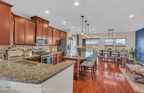 80 Kyle Dr, Tinton Falls, NJ 07712-7536