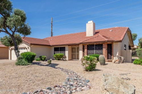 12826 40th Pl, Phoenix, AZ 85032-7455