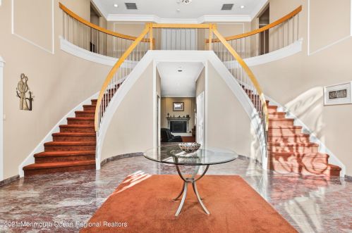 23 Coventry Dr, Tinton Falls NJ  07712-2556 exterior